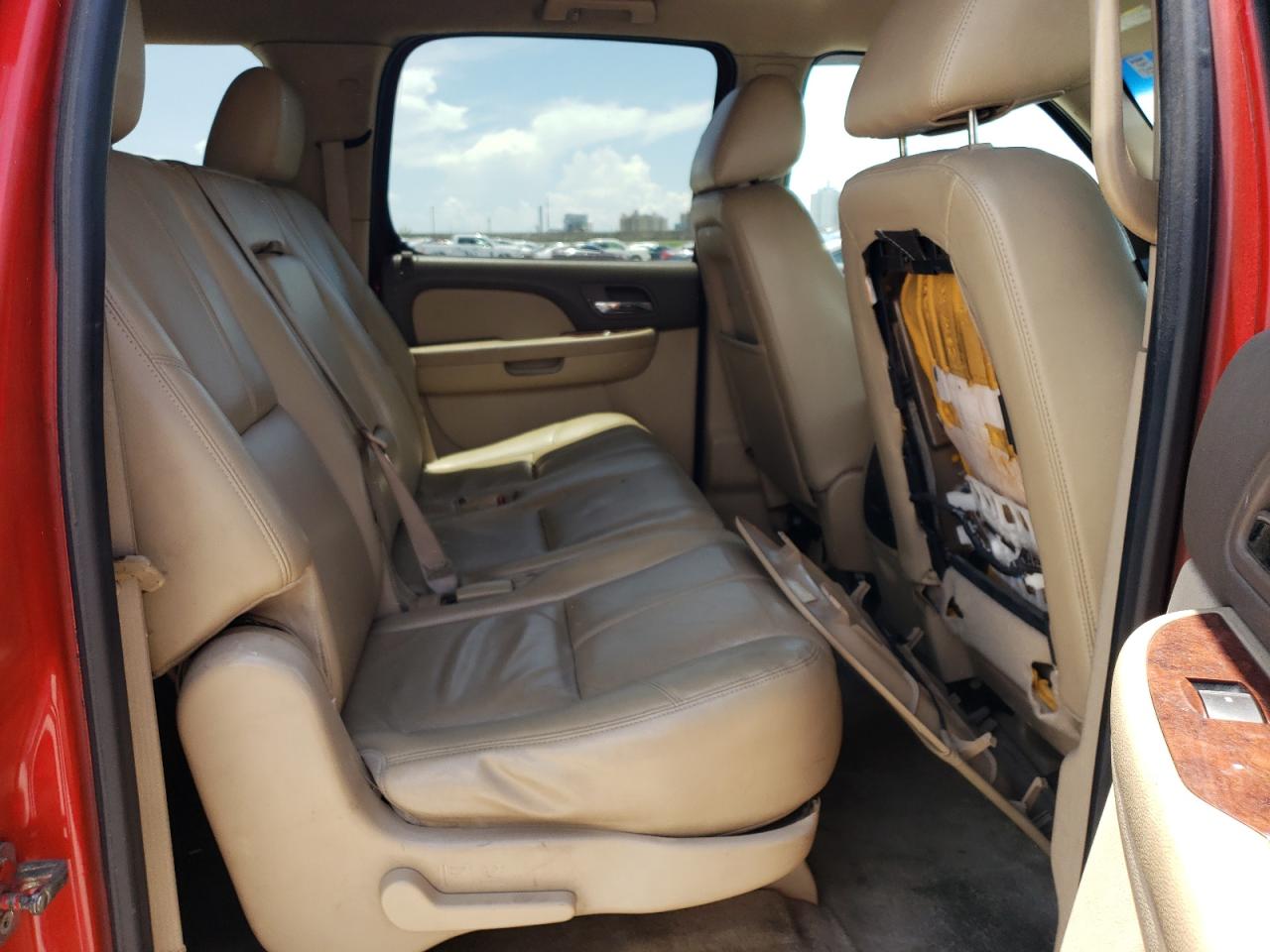 2012 Chevrolet Suburban C1500 Lt VIN: 1GNSCJE06CR320459 Lot: 62087665