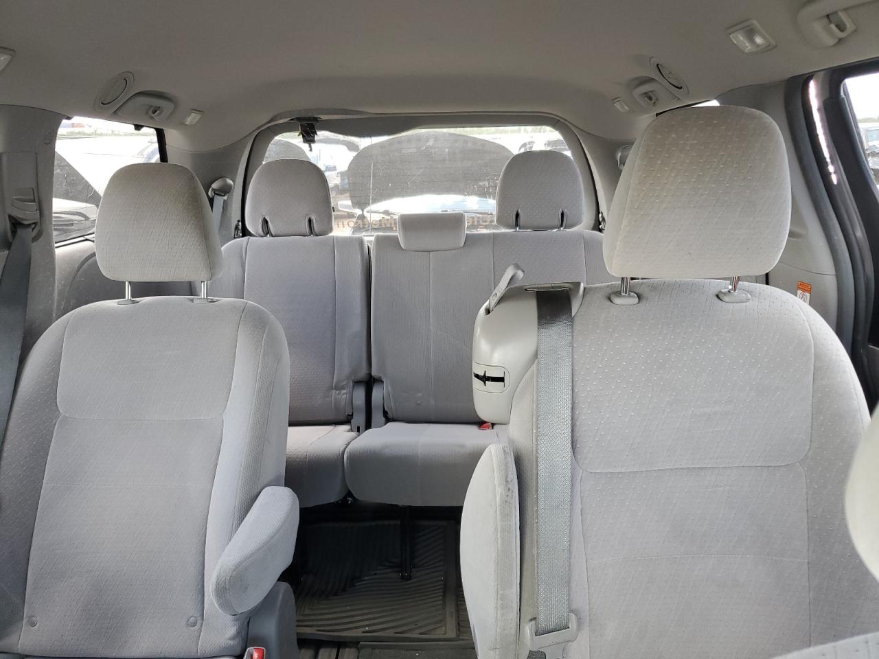 2015 Toyota Sienna Le VIN: 5TDKK3DC9FS578239 Lot: 62958195