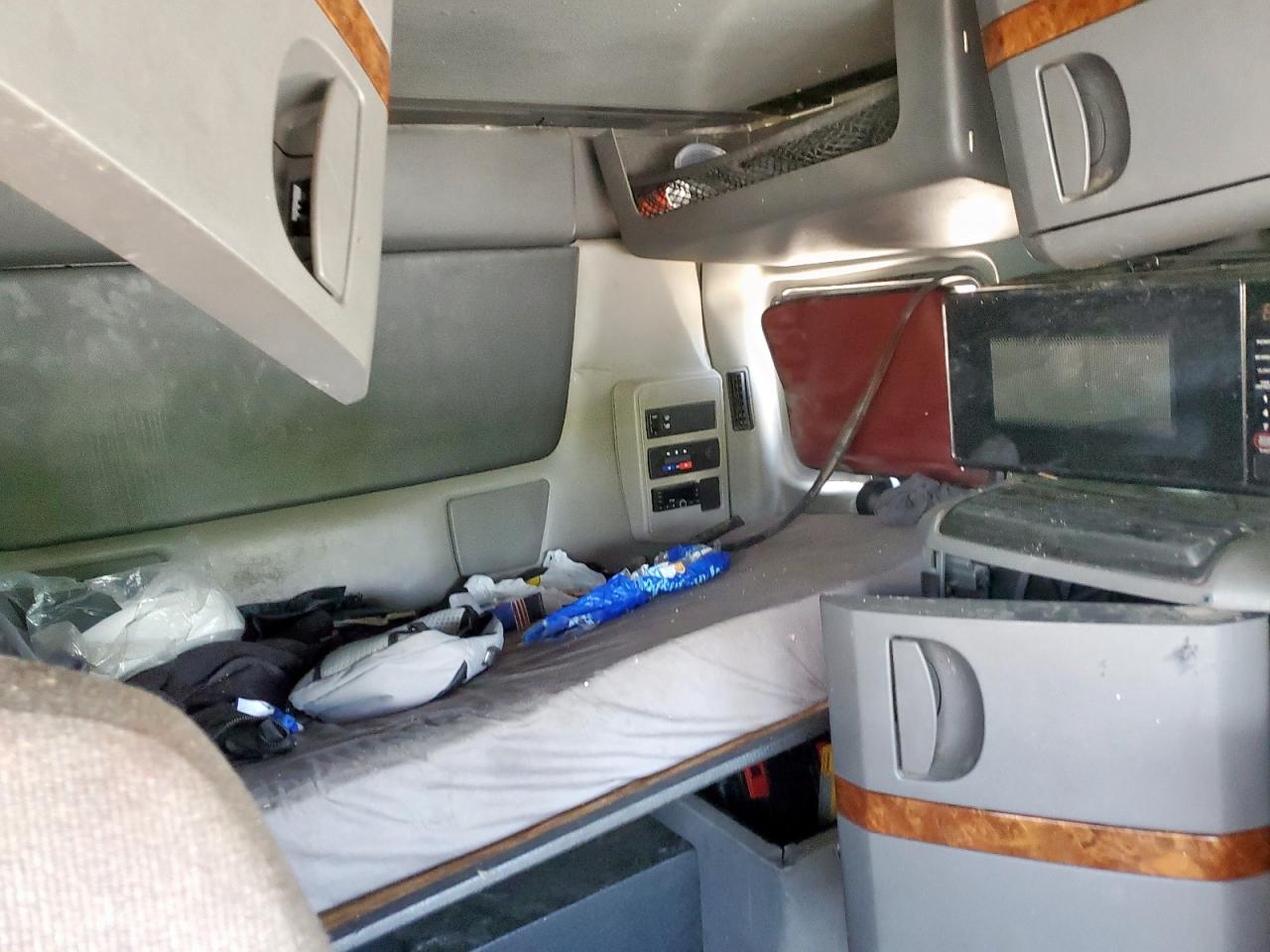 2022 International Lt625 Semi Truck VIN: 3HSDZAPR2NN119904 Lot: 57990955