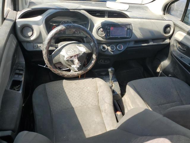  TOYOTA YARIS 2015 Biały