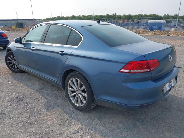 2015 VOLKSWAGEN PASSAT SE