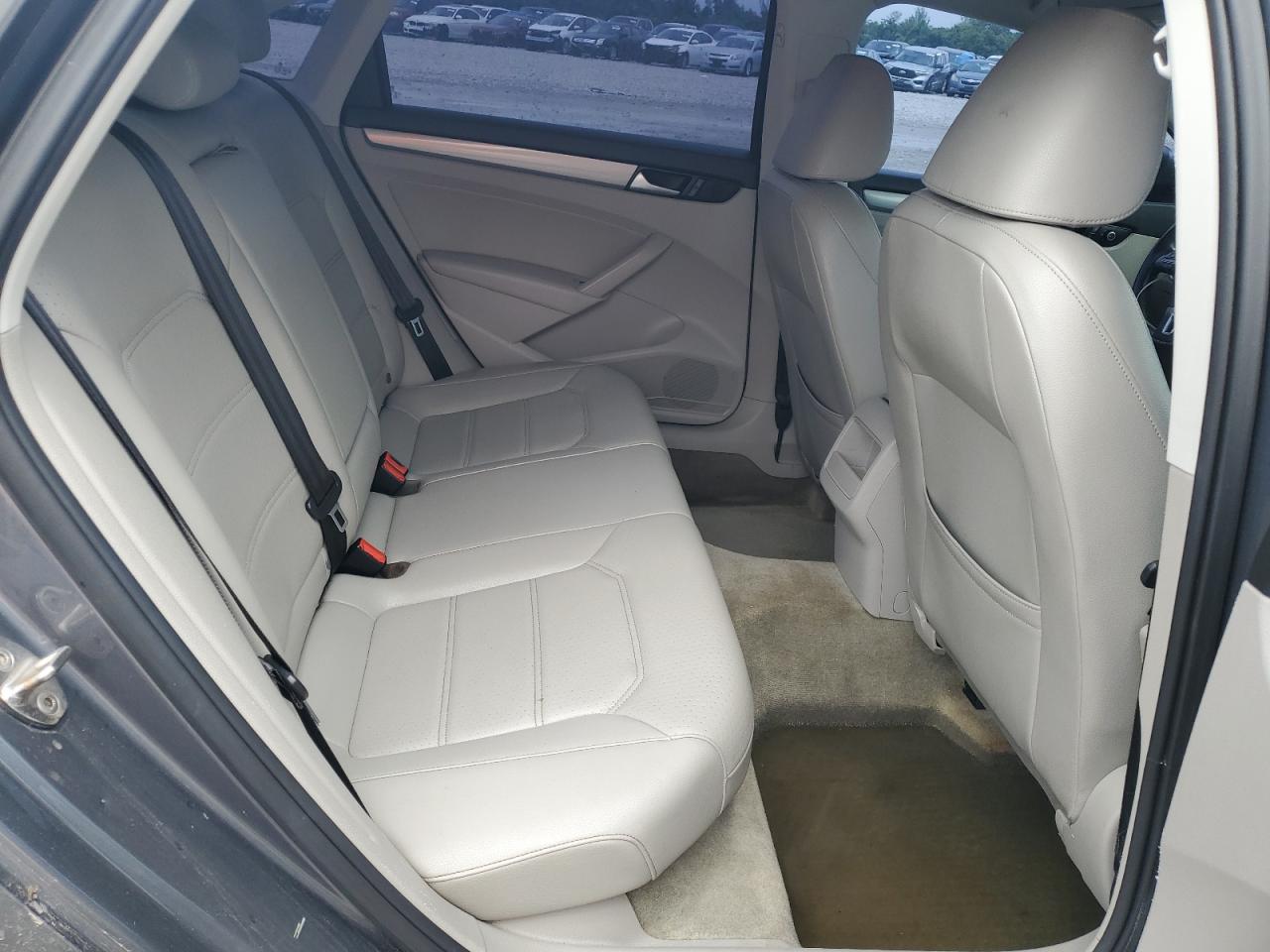 2015 Volkswagen Passat S VIN: 1VWAS7A34FC097322 Lot: 58743765