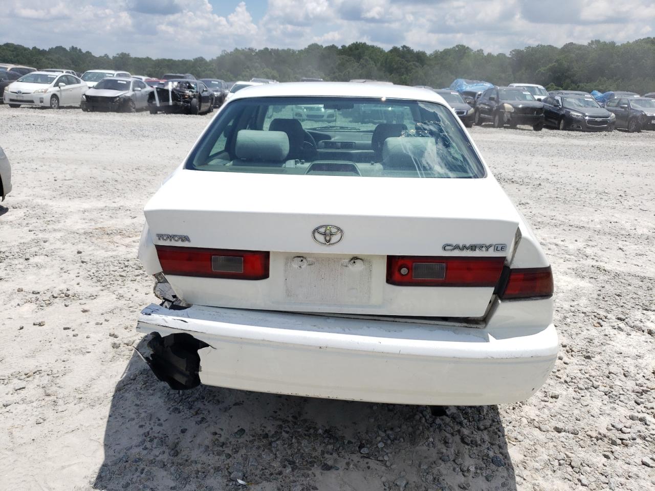 1999 Toyota Camry Ce VIN: 4T1BG22K2XU863900 Lot: 62513545