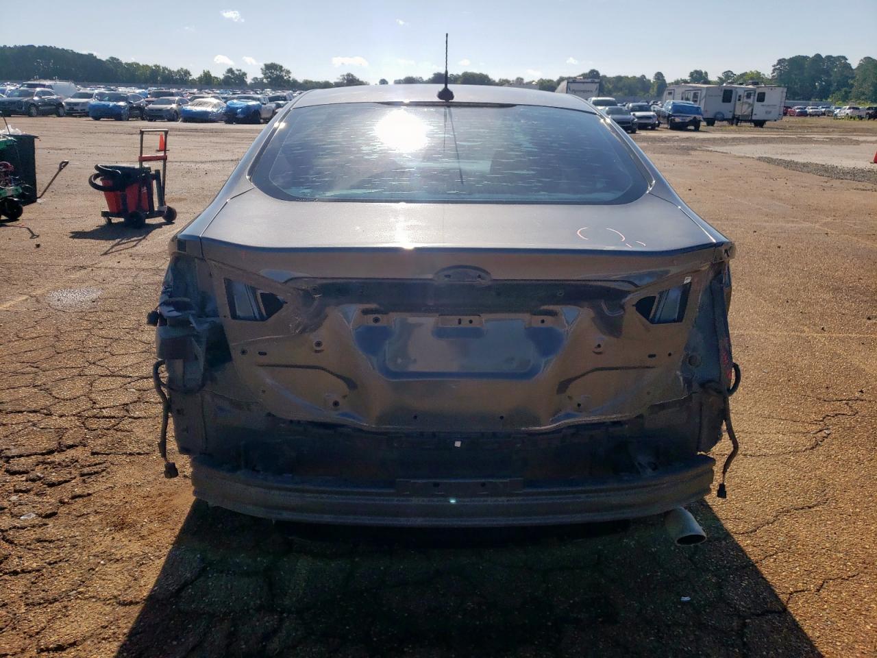 FORD FUSION 2018 VIN 3FA6P0LU7JR136461 zdjęcie 6