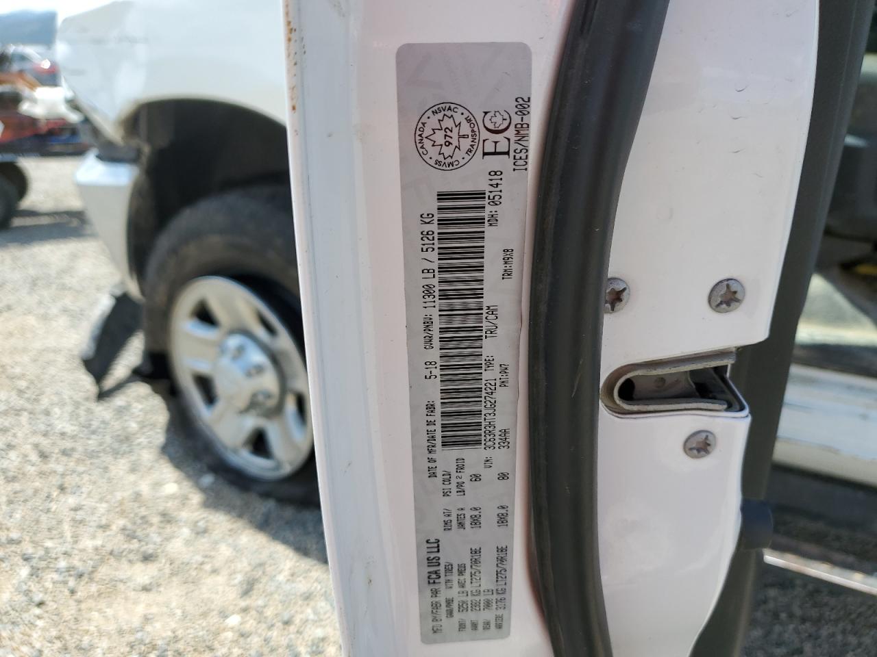 2018 Ram 3500 Slt VIN: 3C63R3HT3JG274221 Lot: 63820505