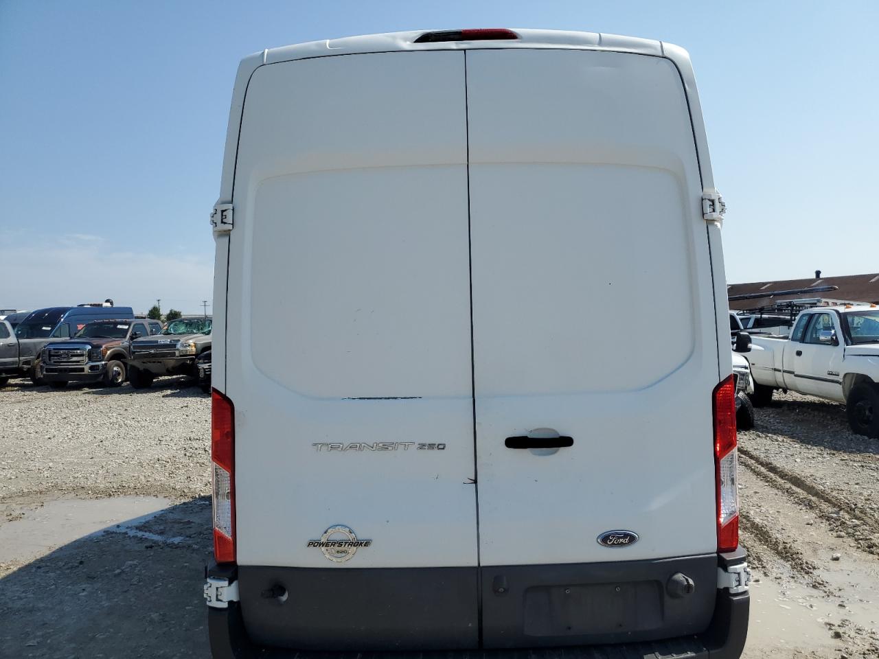 2015 Ford Transit T-250 VIN: 1FTNR3XVXFKA81374 Lot: 63005155