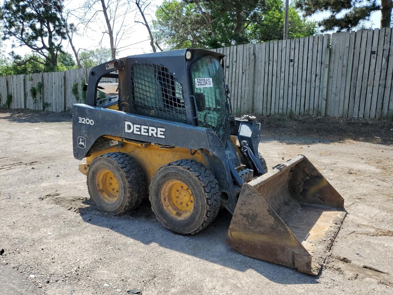 2013 John Deere 320 na sprzedaż w Ham Lake, MN - Burn - Engine