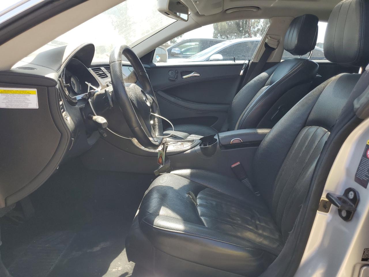 2009 Mercedes-Benz Cls 550 VIN: WDDDJ72X49A144598 Lot: 62664585