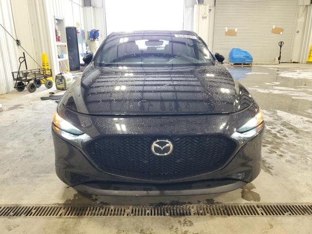  MAZDA 3 2023 Czarny