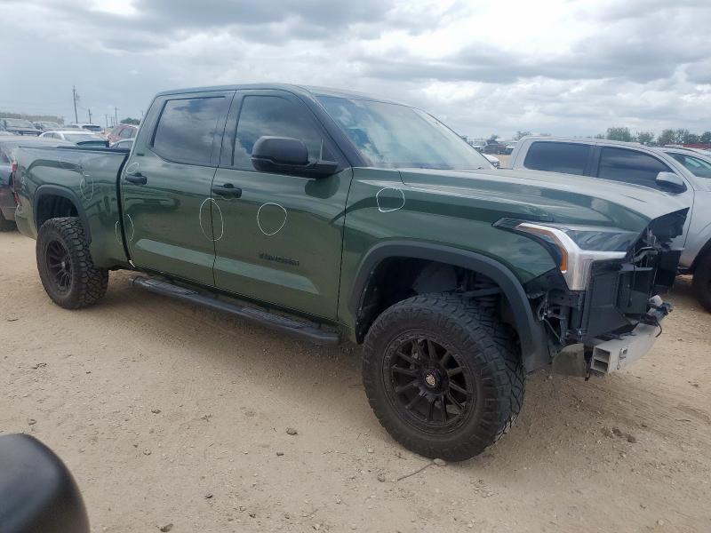  TOYOTA TUNDRA 2022 Зелений