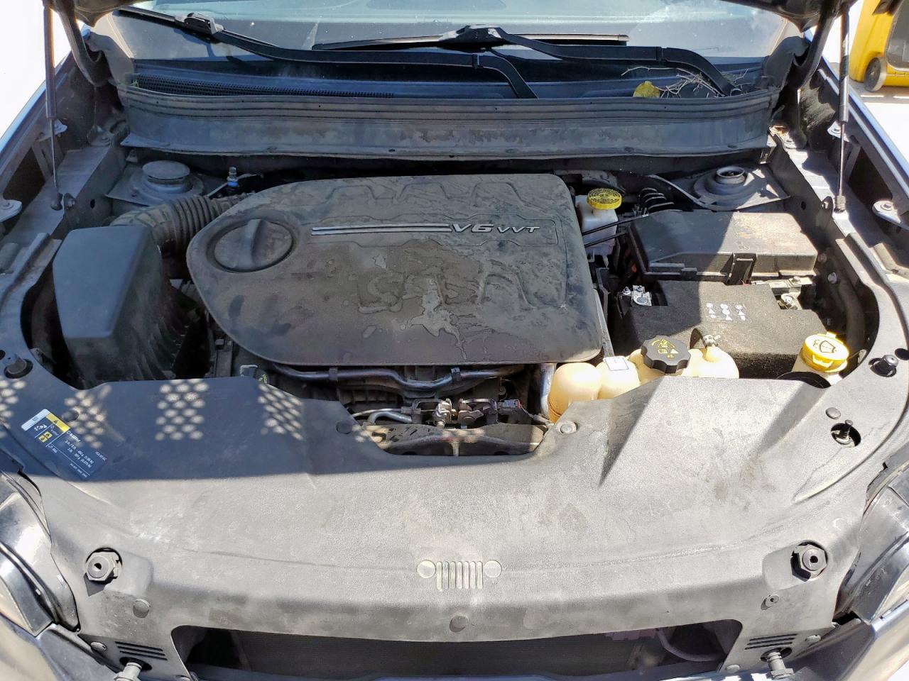 1c4pjllx9kd383941 1C4PJLLX9KD383941 2019 Jeep Cherokee Latitude Plus