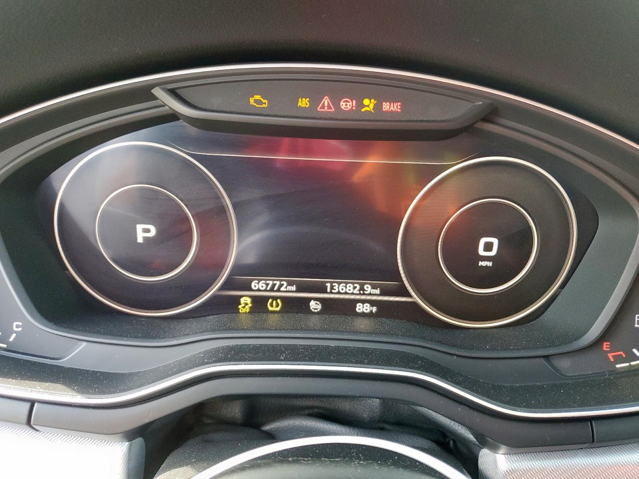 2018 Audi A4 Premium Plus VIN: WAUENAF48JN017041 Lot: 59678295