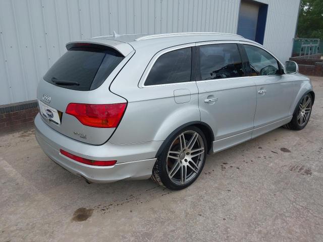 2009 AUDI Q7 S LINE