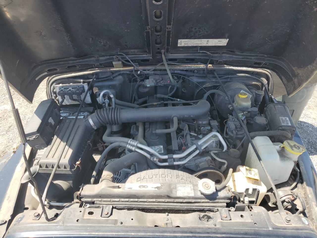2002 Jeep Wrangler / Tj Sport VIN: 1J4FA49S02P721457 Lot: 61726855