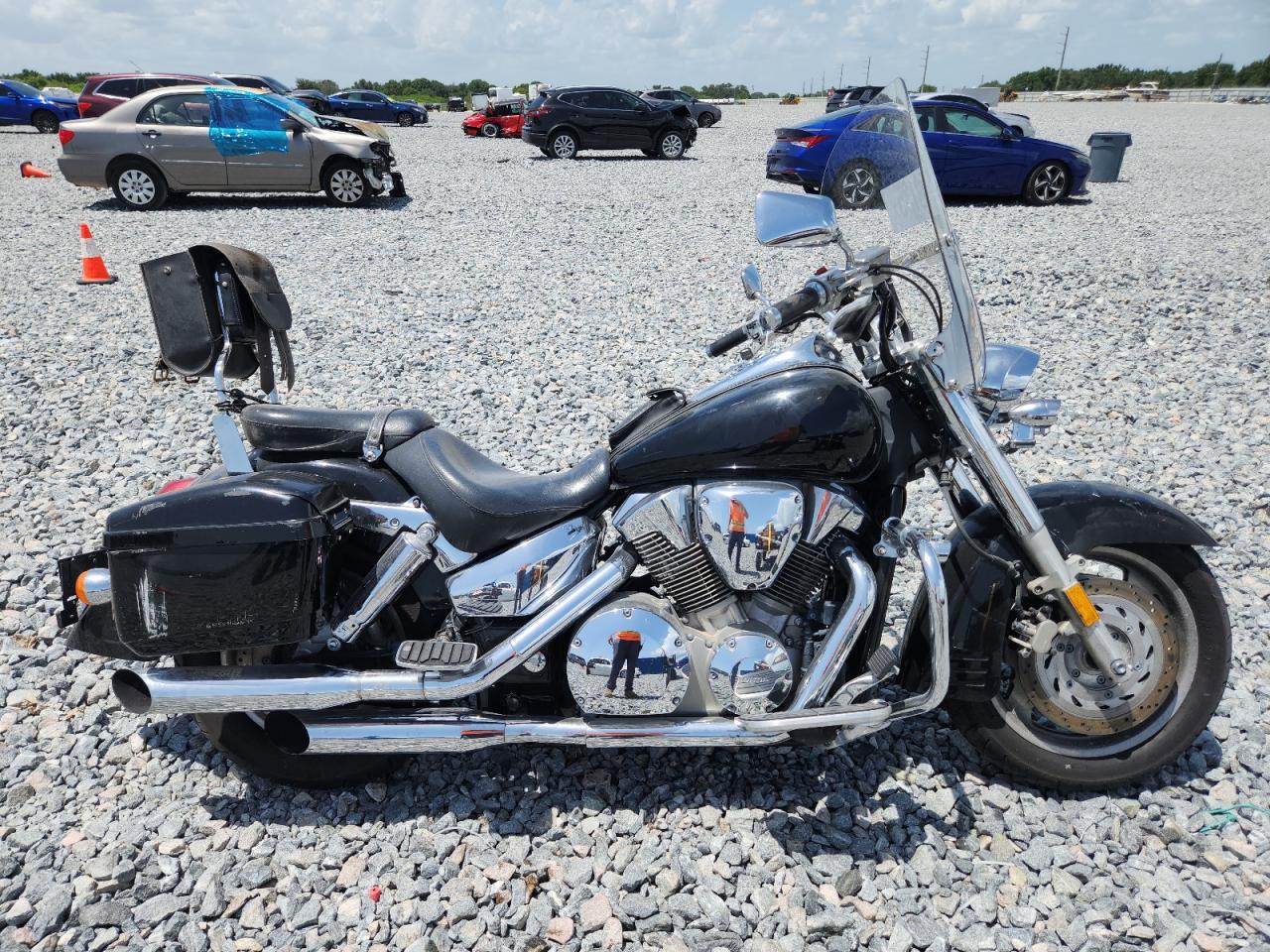 2005 Honda Vtx1300 R black null gas 1HFSC52315A211591 photo #1