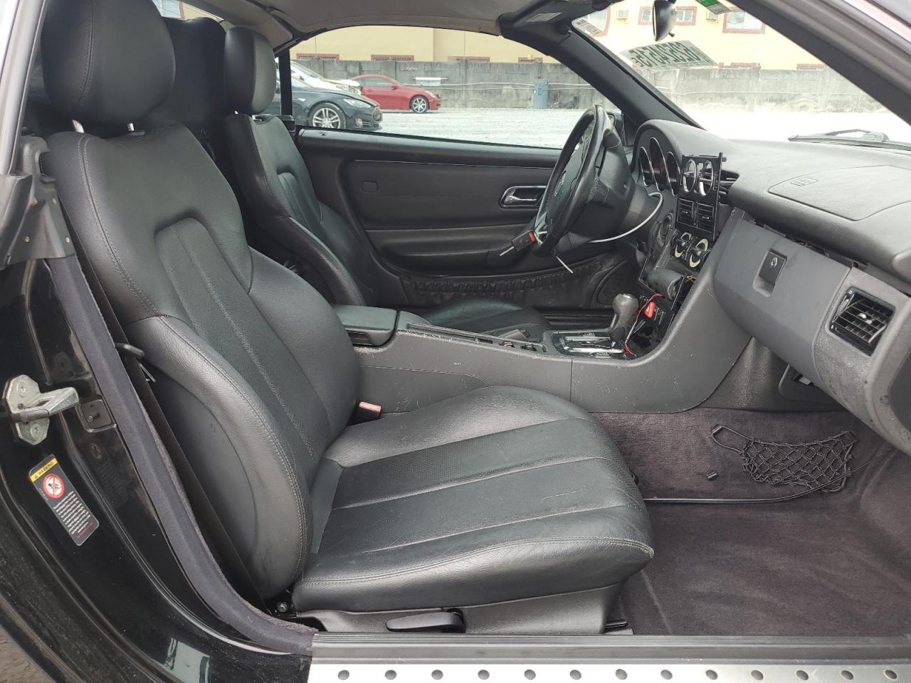 2000 Mercedes-Benz Slk 230 Kompressor VIN: WDBKK47F0YF149827 Lot: 62524515