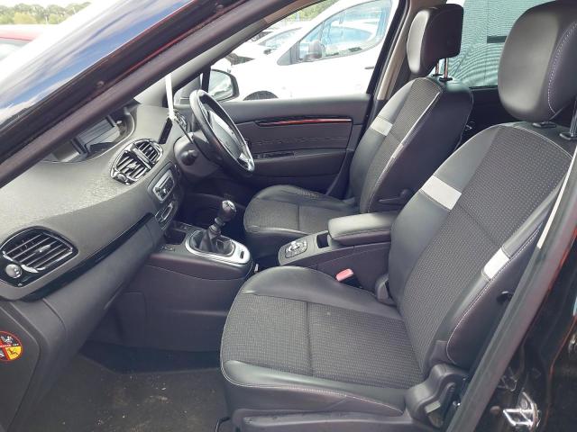 2015 RENAULT G SCENIC D