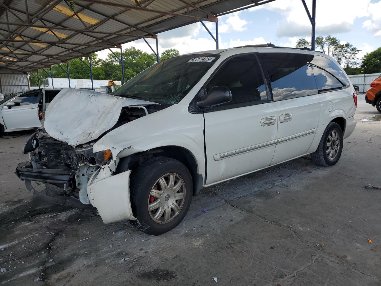 2005 Chrysler Town & Country Touring