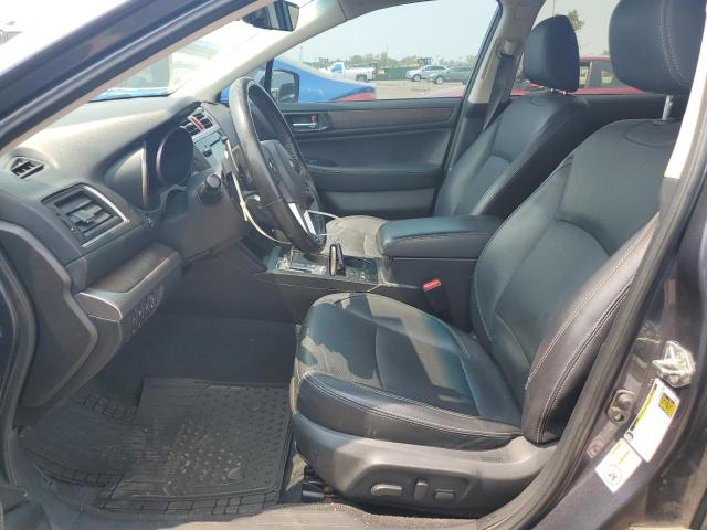  SUBARU OUTBACK 2017 Granatowy