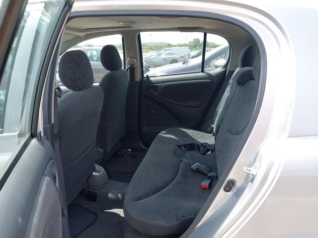 2001 TOYOTA YARIS CDX