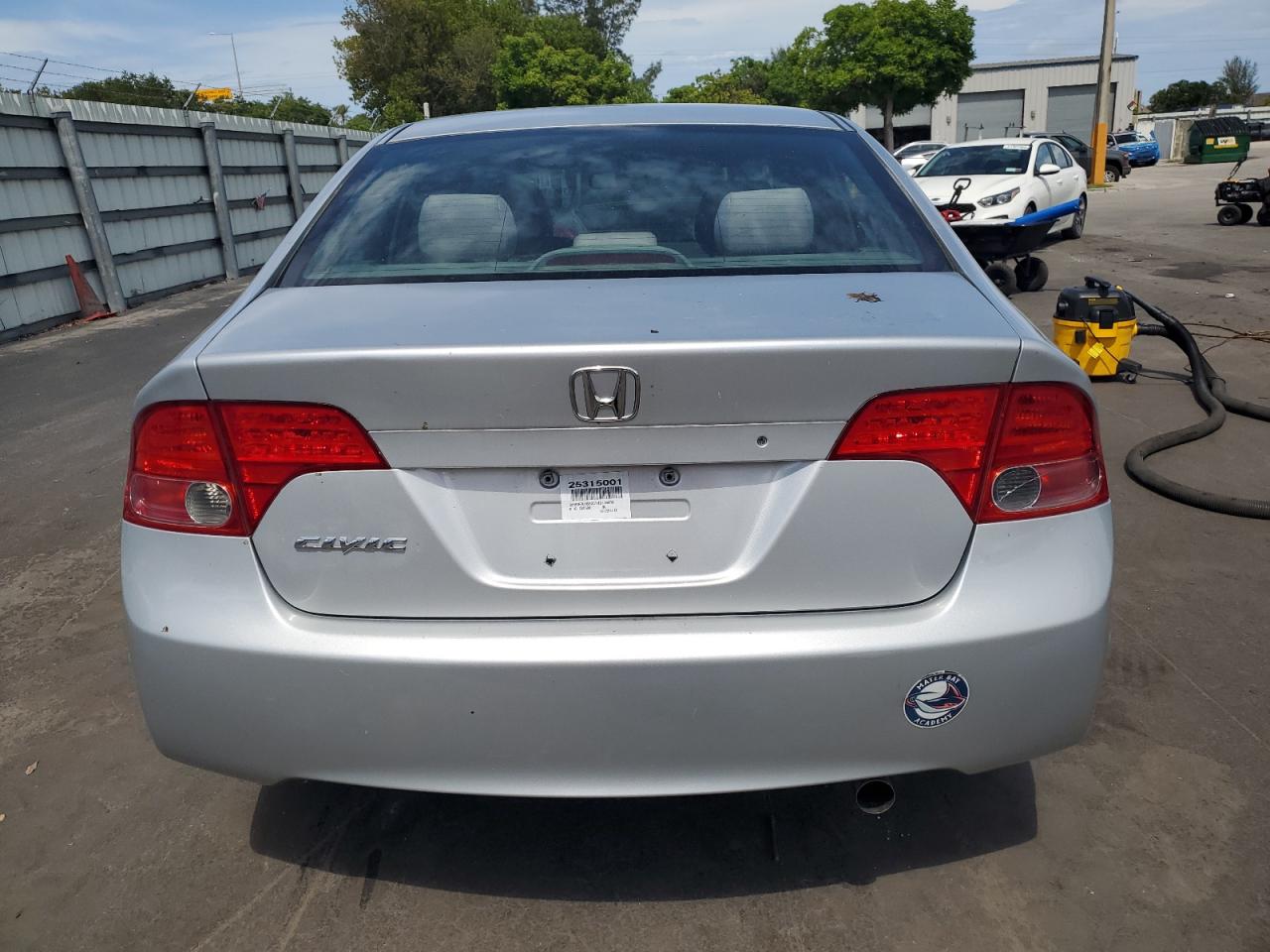 HONDA CIVIC 2007 VIN 2HGFA165X7H313970 фото 6