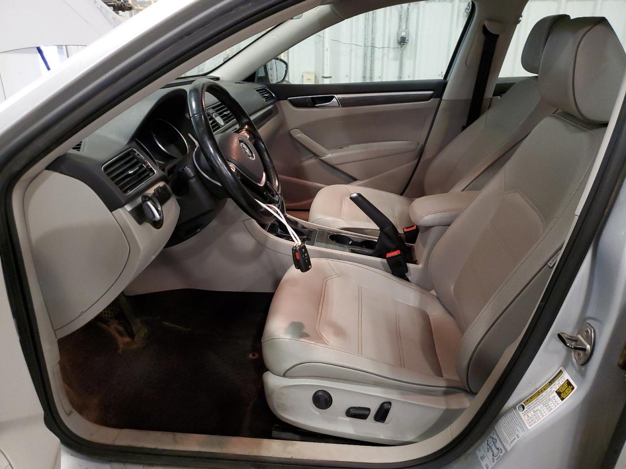 2017 Volkswagen Passat Se VIN: 1VWGT7A39HC039300 Lot: 62690845