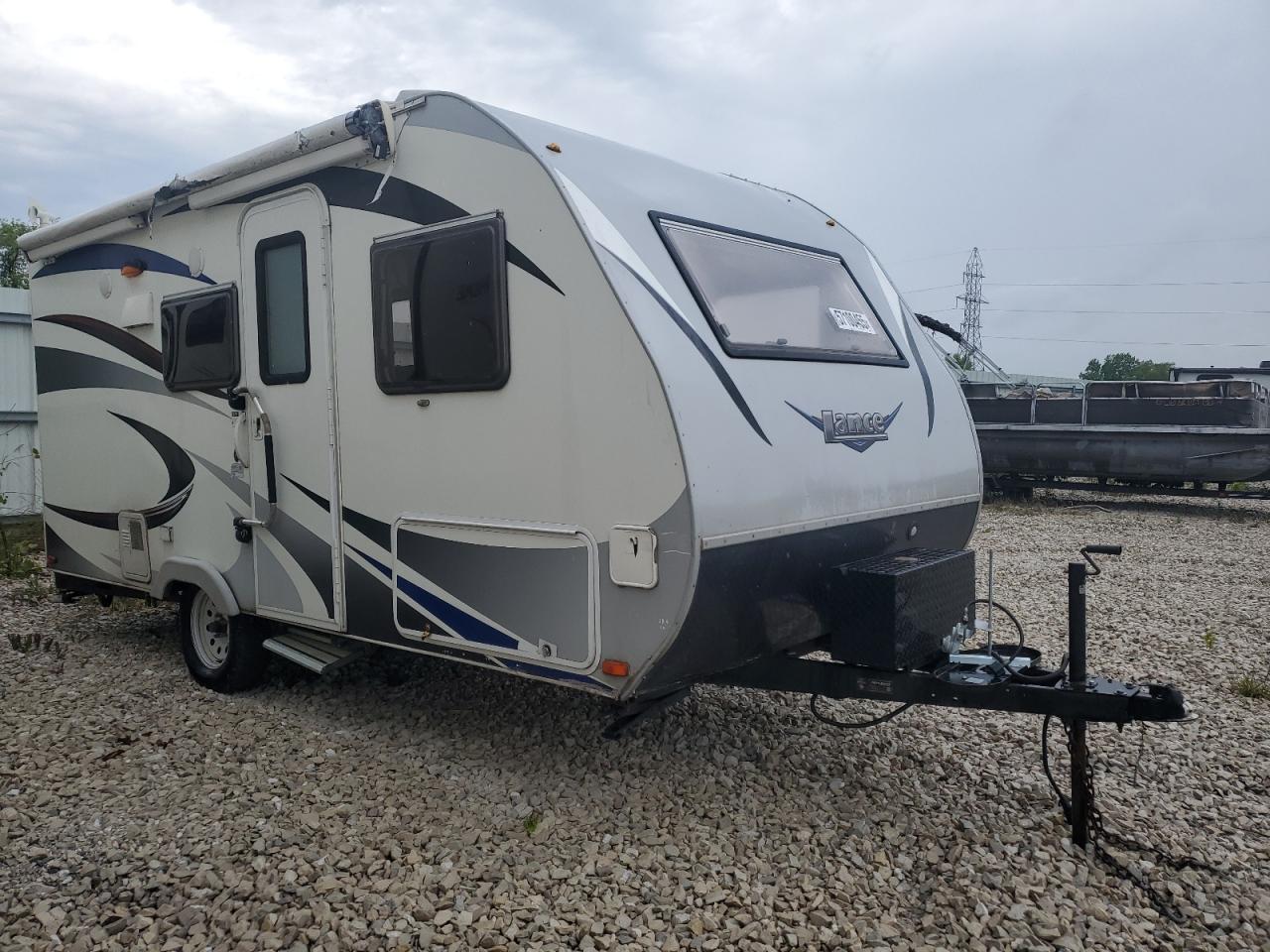 2017 Lance Camper for Sale in Franklin, WI - Minor Dent/Scratches