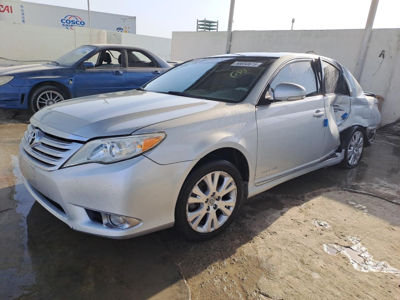 4T1BK3DB4BU424580 - 2001 Toyota Avalon - #58650615