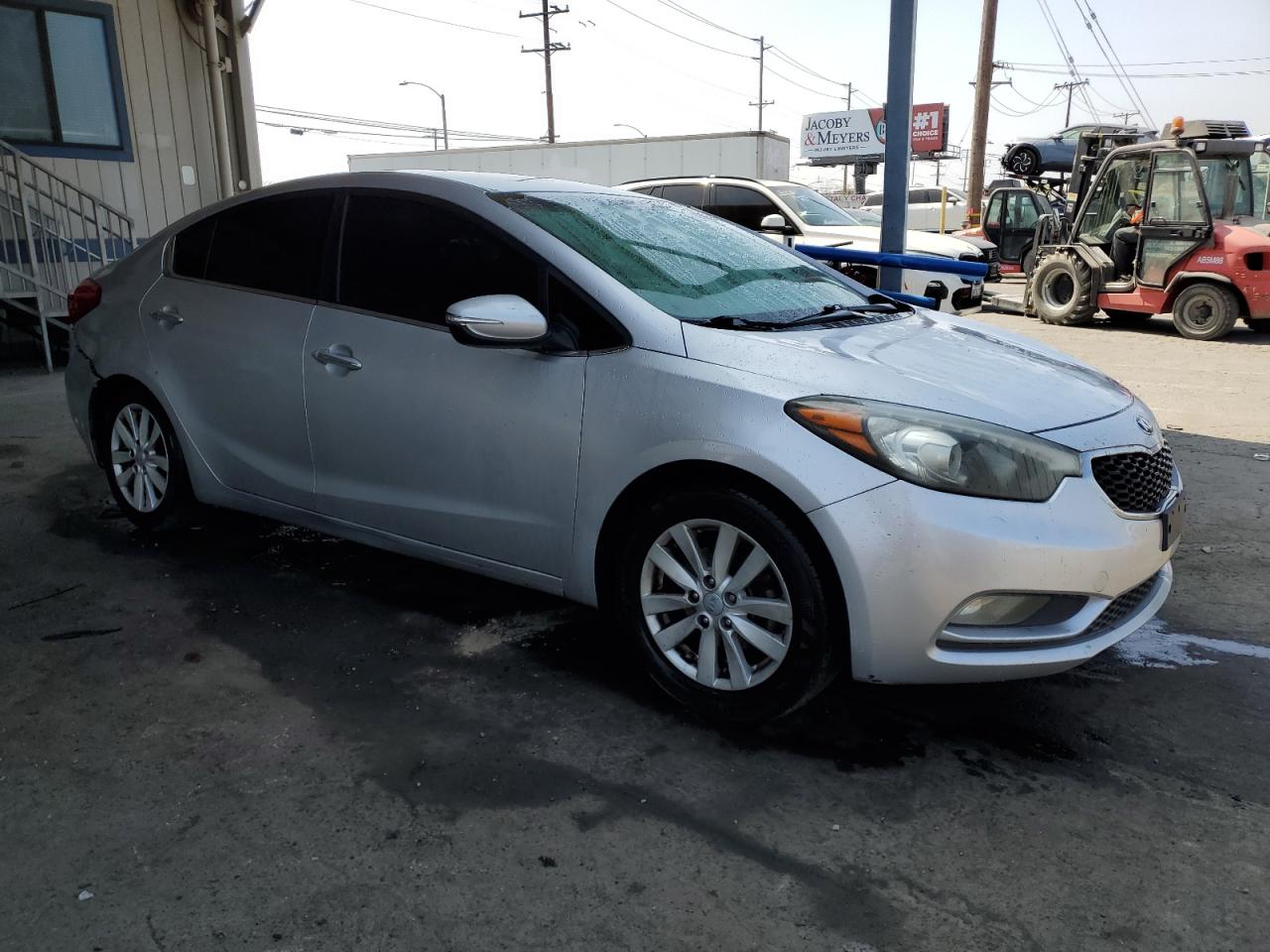 KIA FORTE 2014 VIN KNAFX4A89E5121912 photo 4