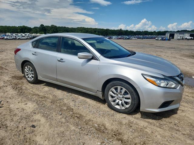  NISSAN ALTIMA 2018 Srebrny