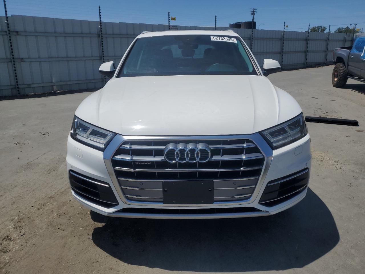 AUDI Q5 2018 VIN WA1BNAFY9J2242136 zdjęcie 5