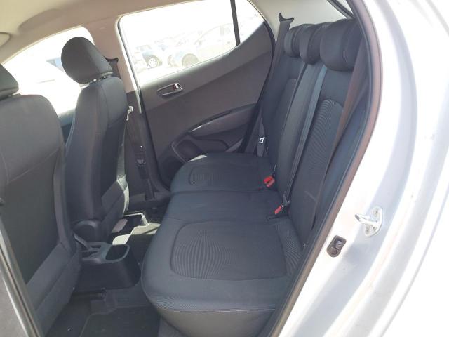 2017 HYUNDAI I10 SE