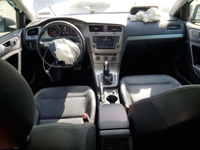 Hatchbacks VOLKSWAGEN GOLF 2017 Srebrny