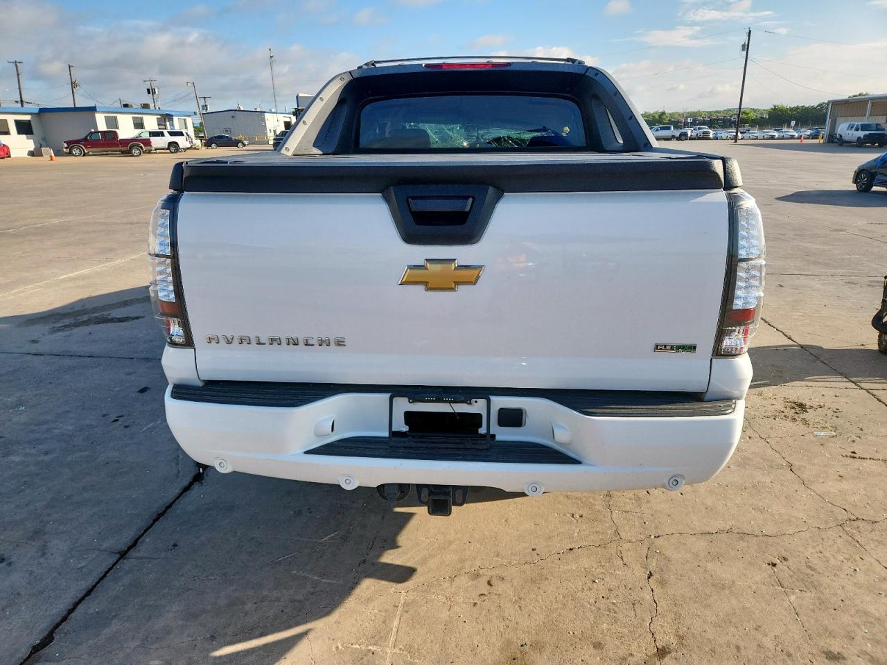2011 Chevrolet Avalanche Lt VIN: 3GNMCFE00BG358631 Lot: 62649085