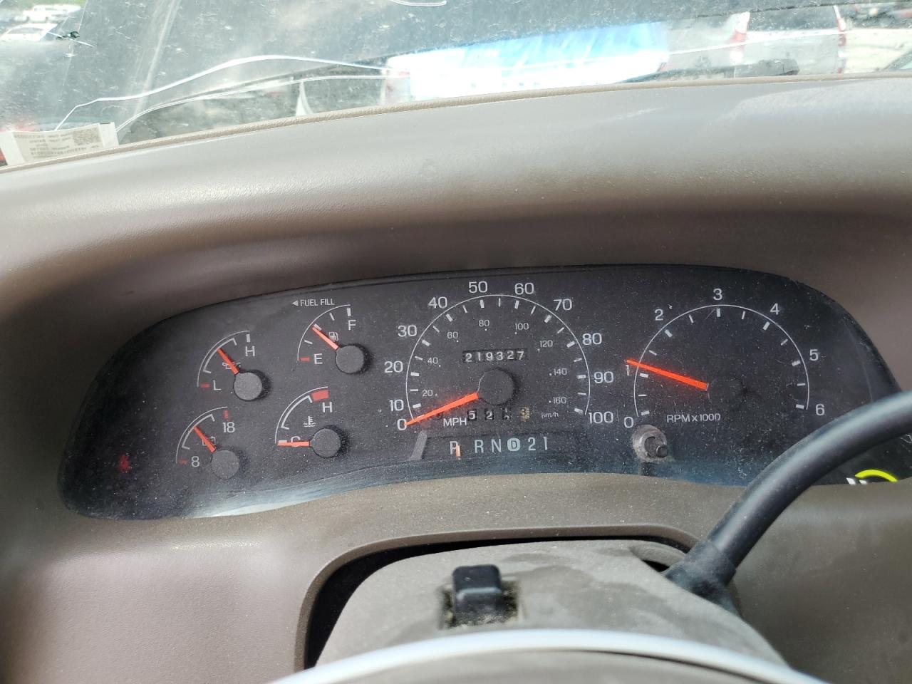 2000 Ford F350 Srw Super Duty VIN: 1FTSW31S9YEC29218 Lot: 62719075