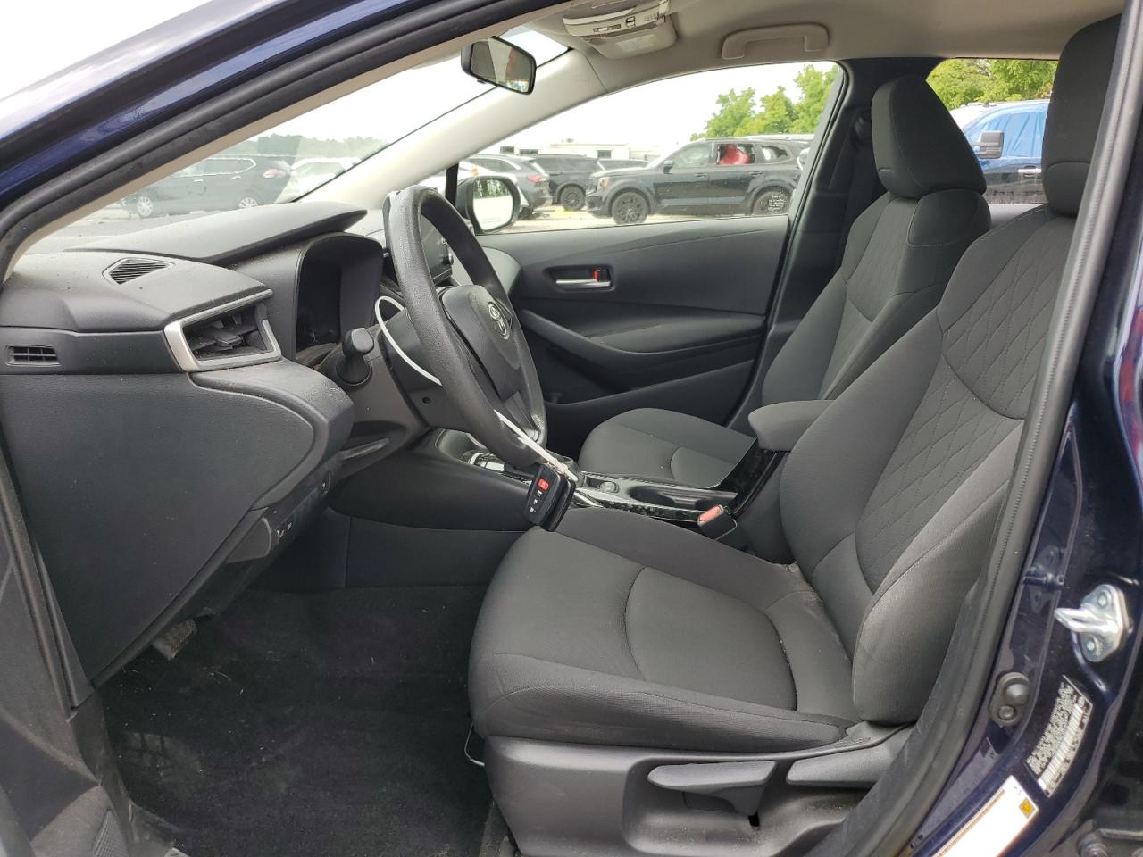 2021 Toyota Corolla Le VIN: JTDEAMDE8MJ033571 Lot: 61834215
