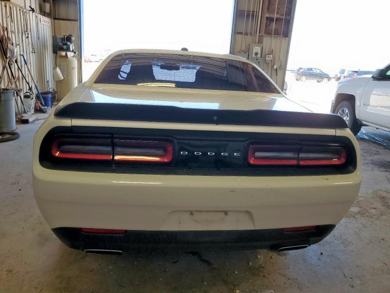  DODGE CHALLENGER 2018 Білий