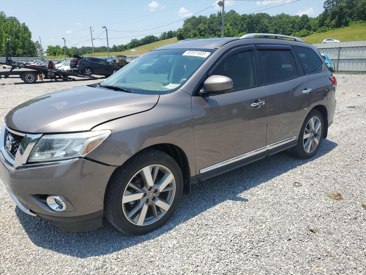2013 Nissan Pathfinder S for Sale in Grenada, MS - Front End