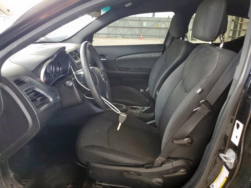  DODGE AVENGER 2014 Czarny