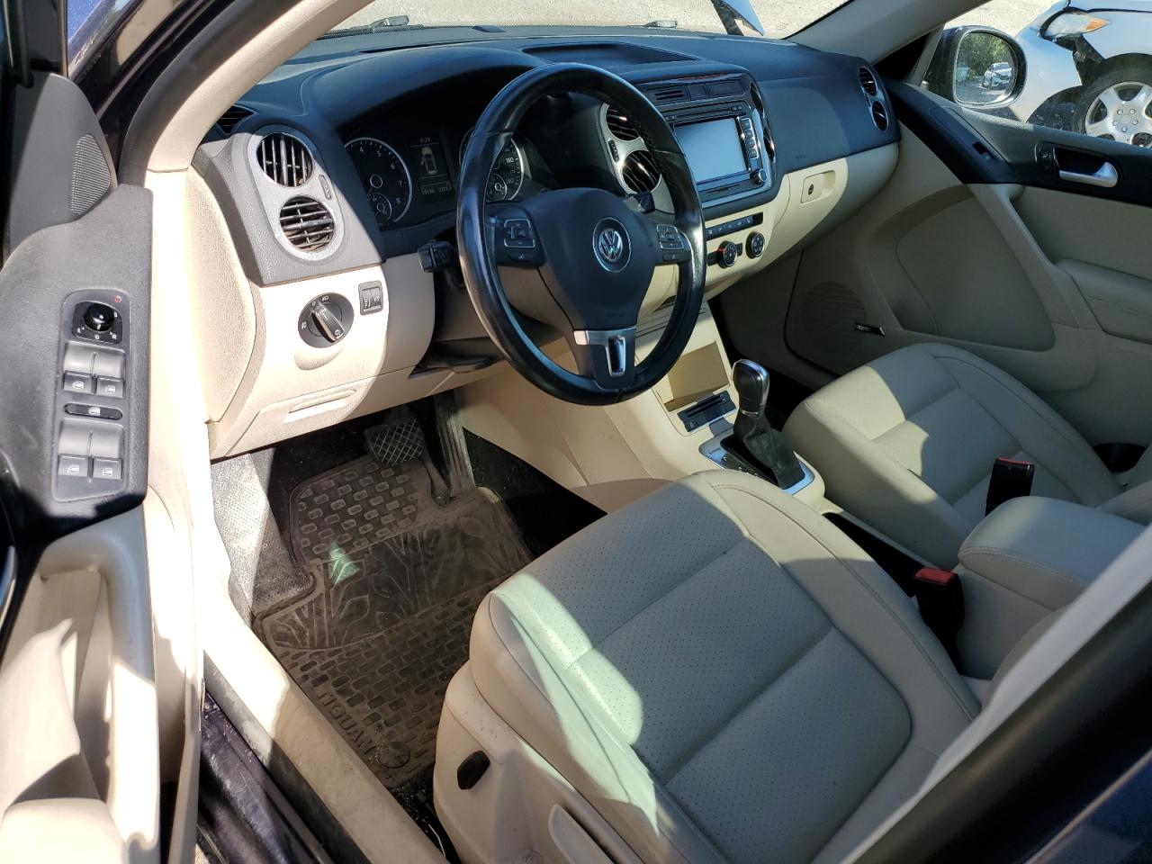 2014 Volkswagen Tiguan S VIN: WVGJV3AX9EW527120 Lot: 62544755