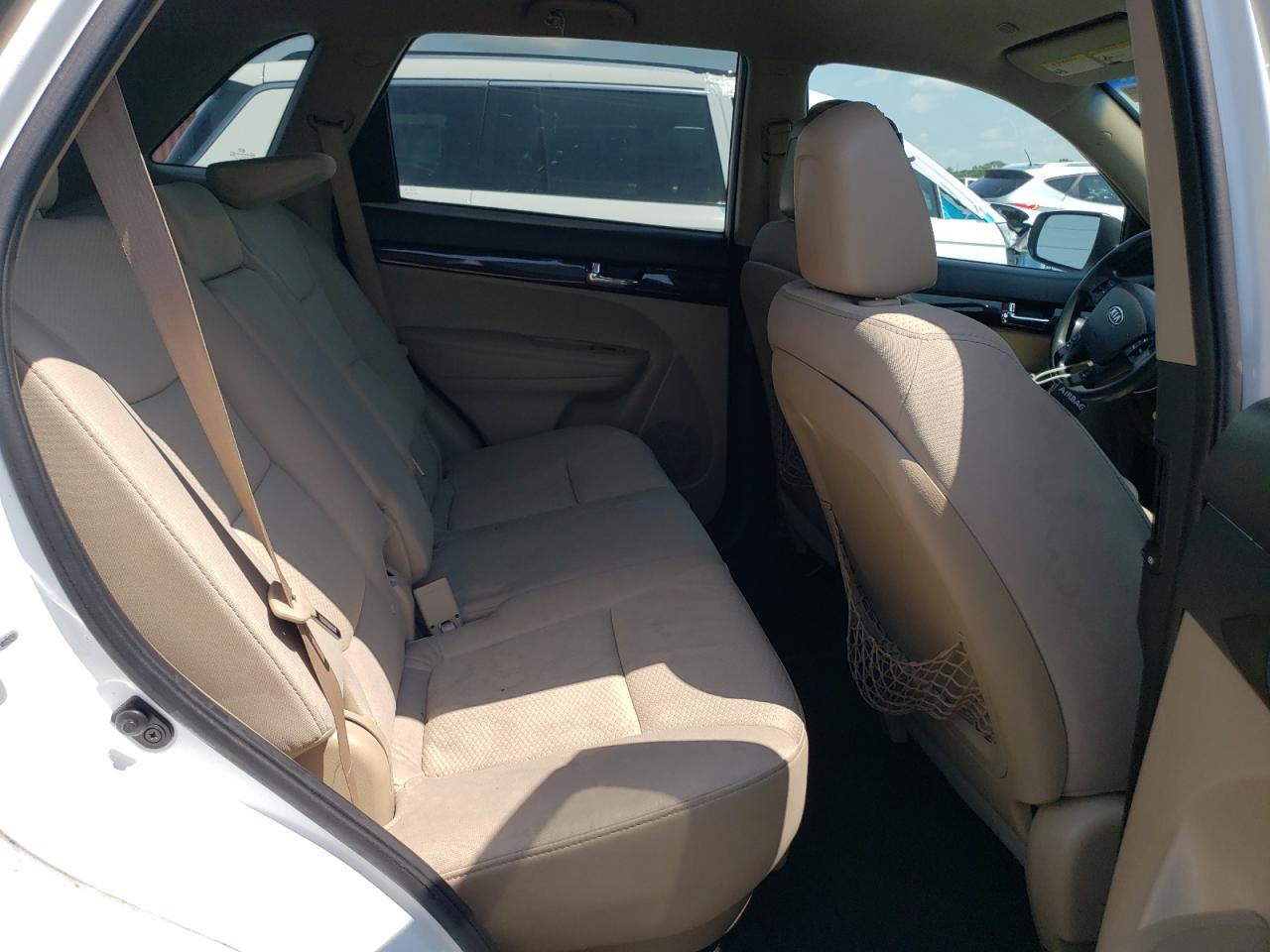 2012 Kia Sorento Base VIN: 5XYKT4A69CG218267 Lot: 61579655