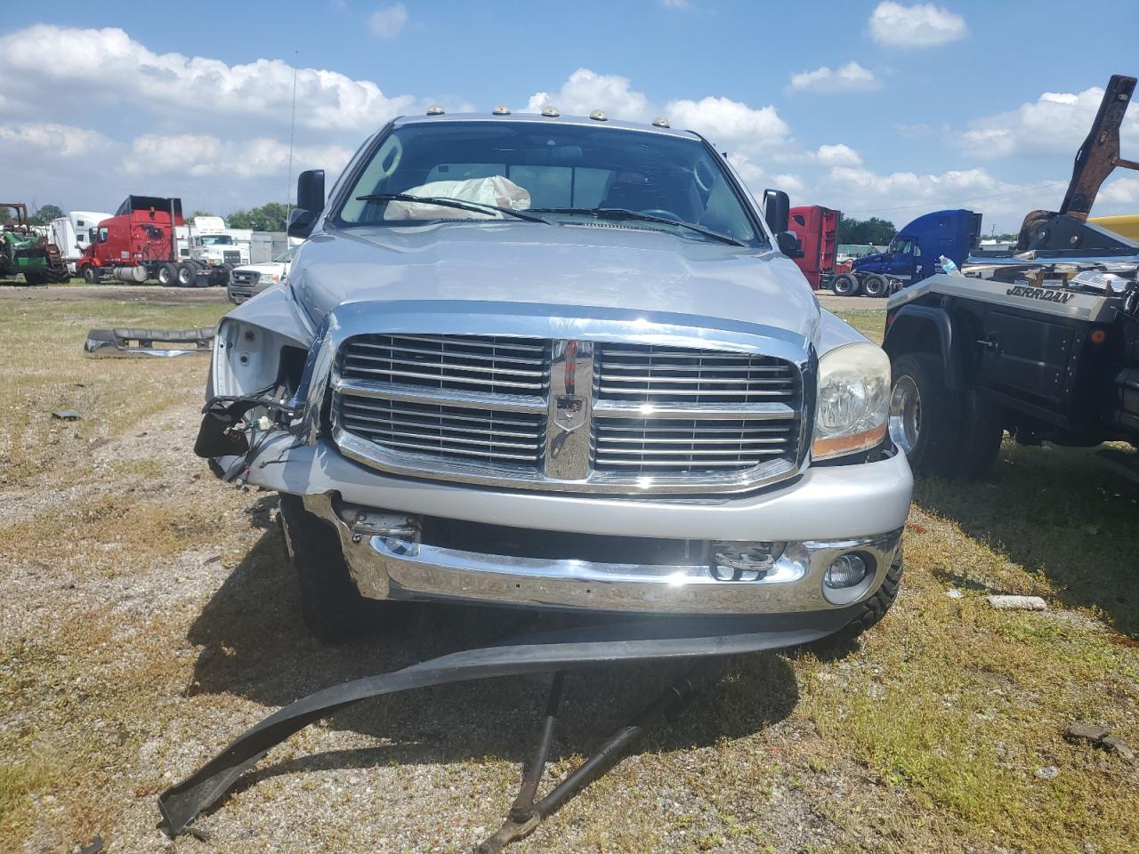 DODGE RAM 3500 2006 VIN 3D7MX48C86G129083 фото 5