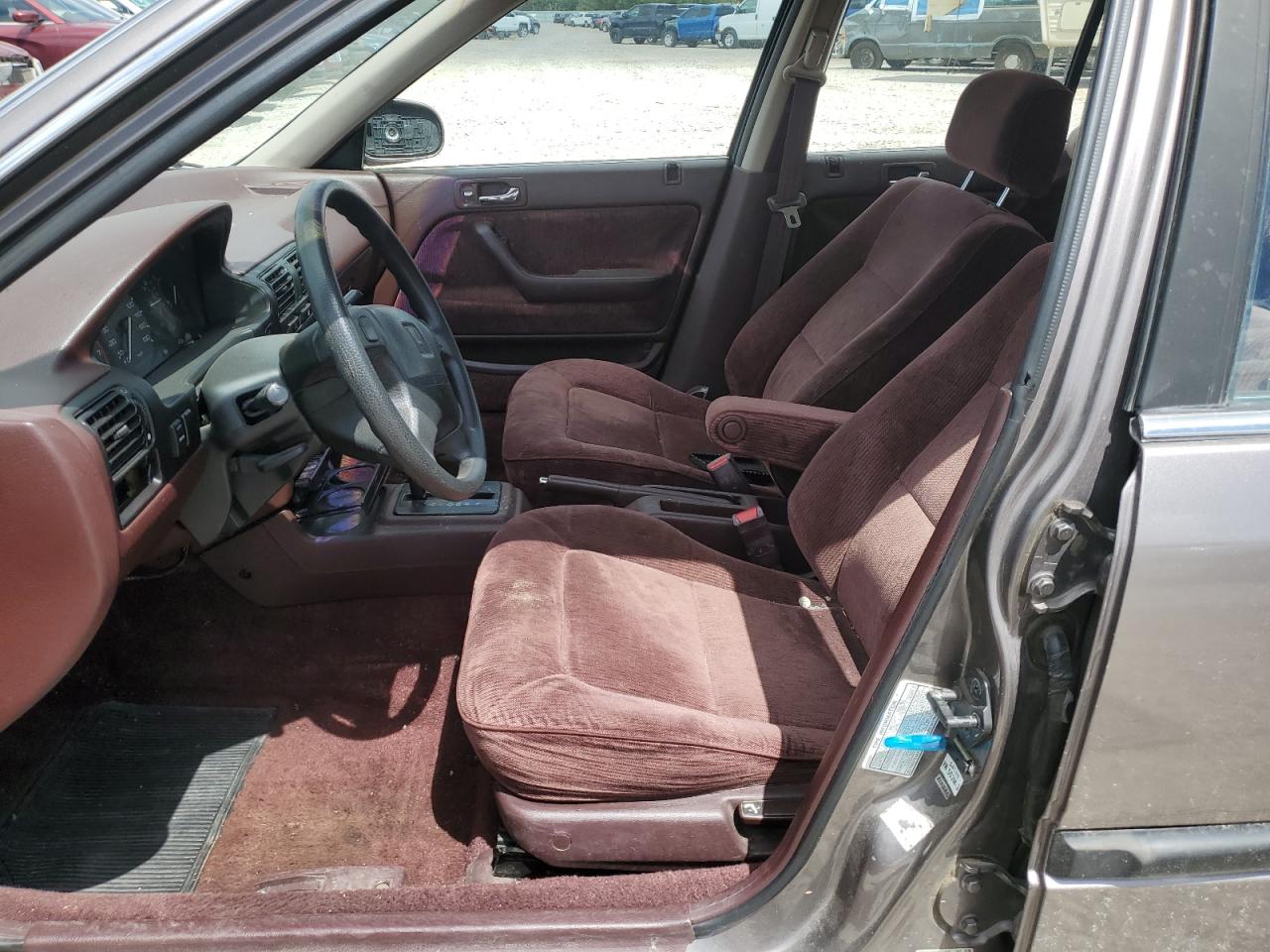 1993 Honda Accord Lx VIN: 1HGCB7658PA049875 Lot: 62343865