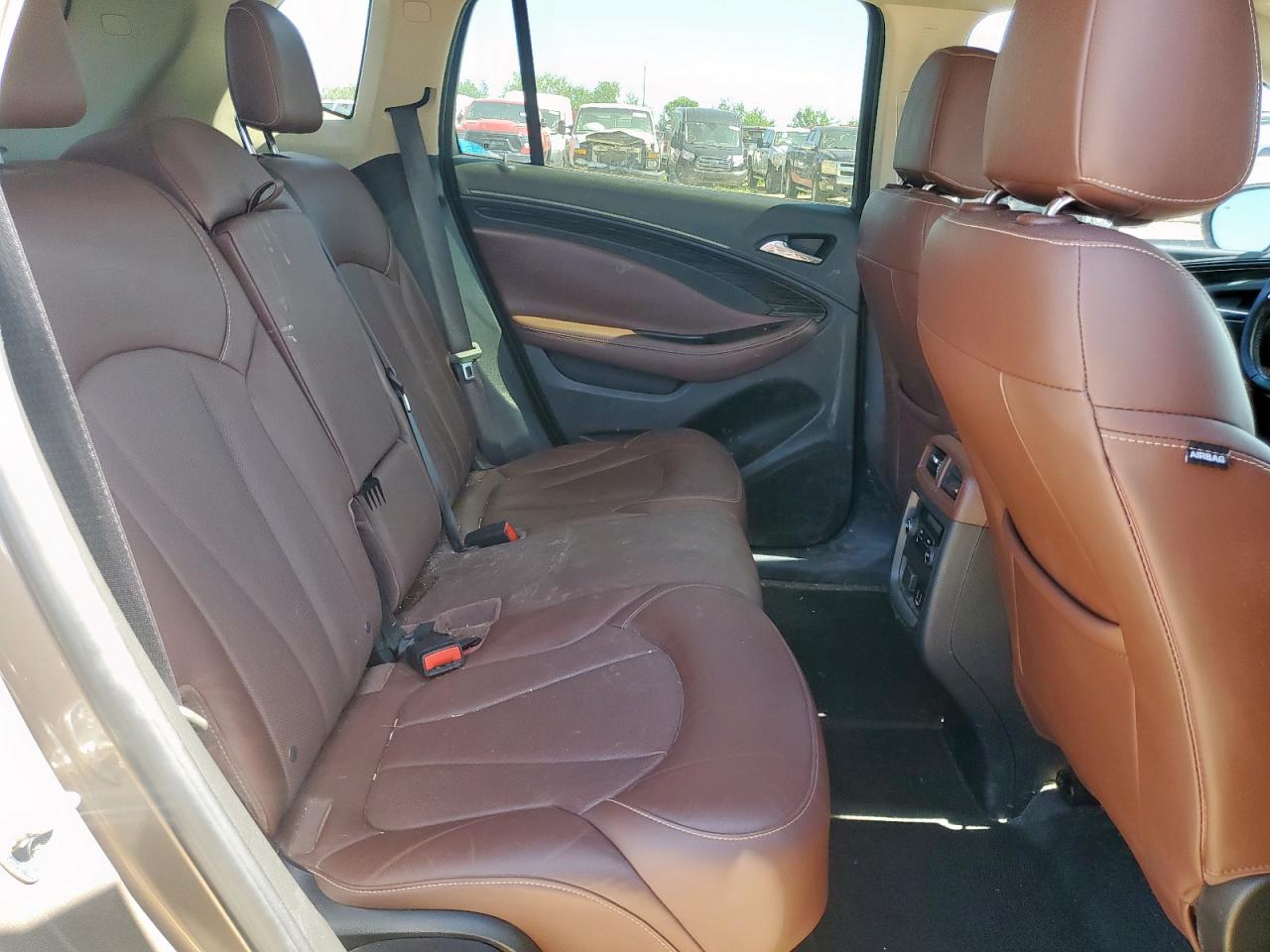 2018 Buick Envision Essence VIN: LRBFX1SA1JD055597 Lot: 61259875
