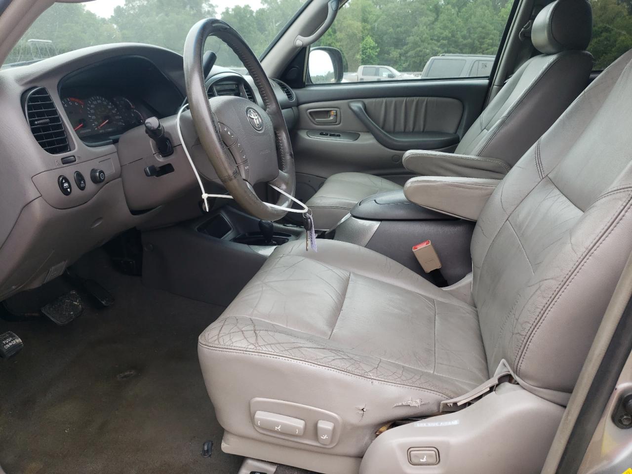 2004 Toyota Sequoia Limited VIN: 5TDBT48A74S212398 Lot: 62910745