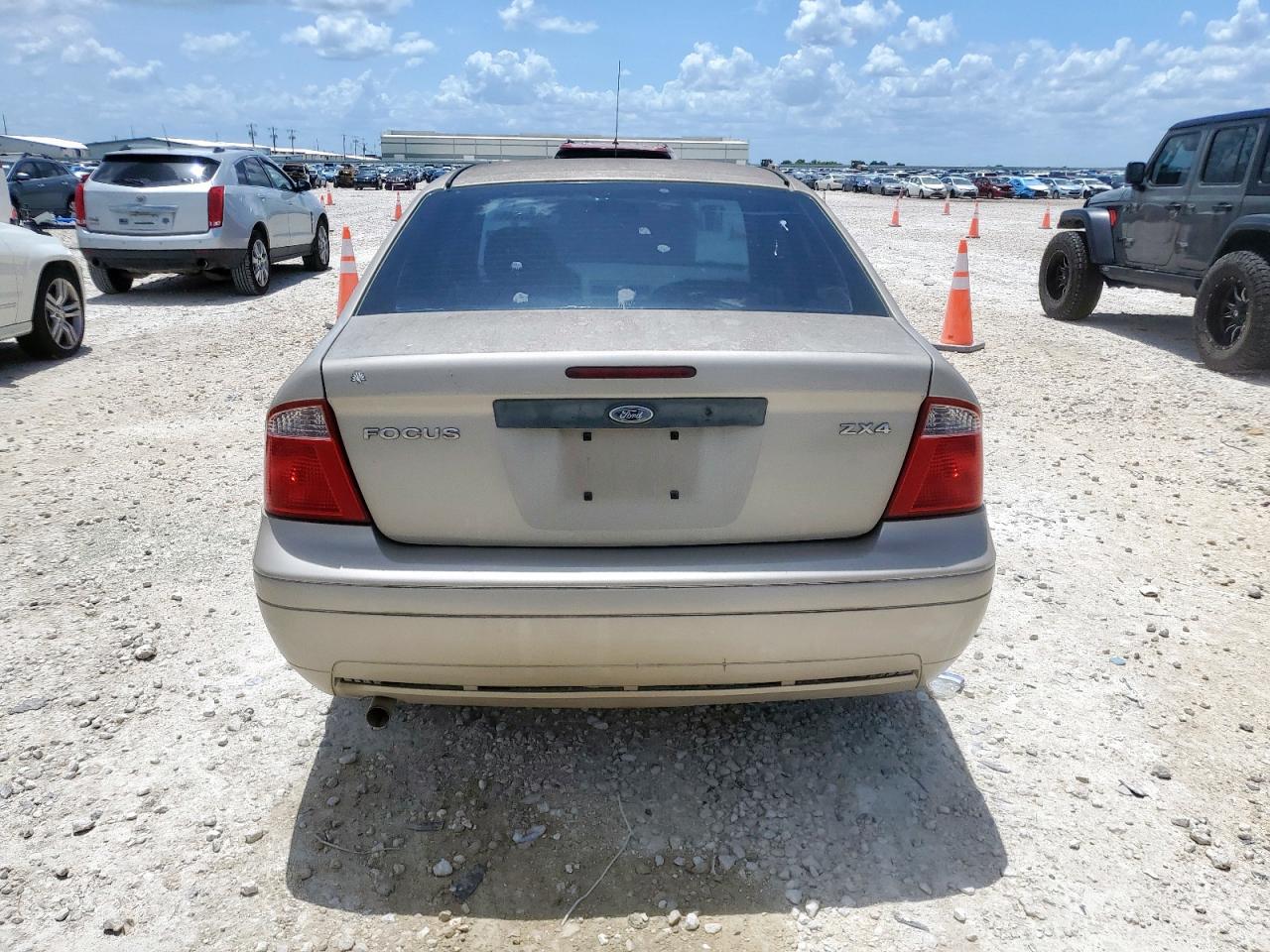 2006 Ford Focus Zx4 VIN: 1FAFP34N26W225772 Lot: 62657045