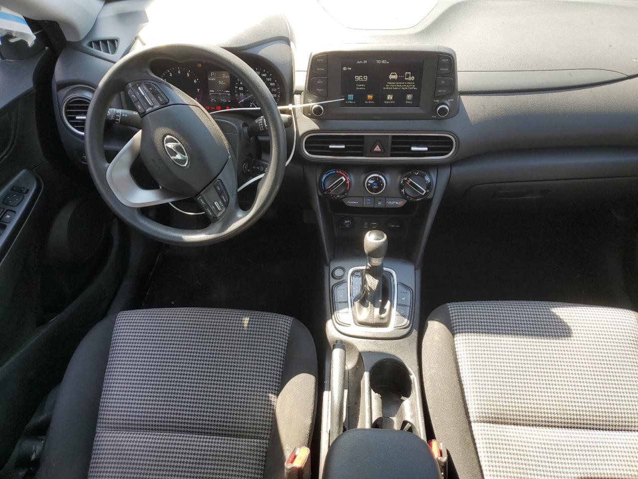 2020 Hyundai Kona Se VIN: KM8K12AA3LU406338 Lot: 62332585