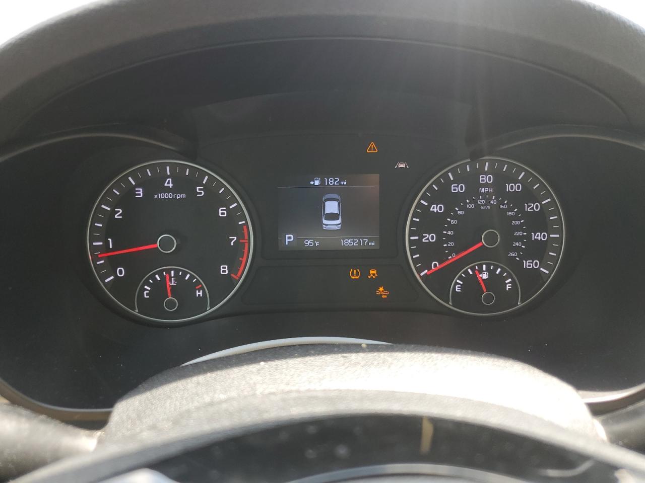 KIA OPTIMA 2019 VIN 5XXGU4L10KG315221 фото 9