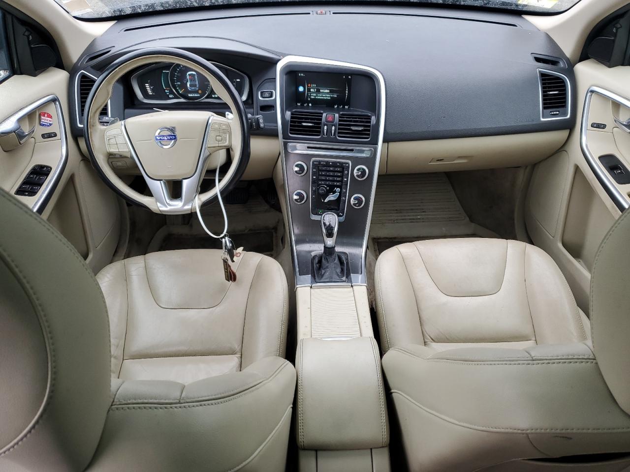2015 Volvo Xc60 T6 Premier VIN: YV4902RK4F2665341 Lot: 59737955