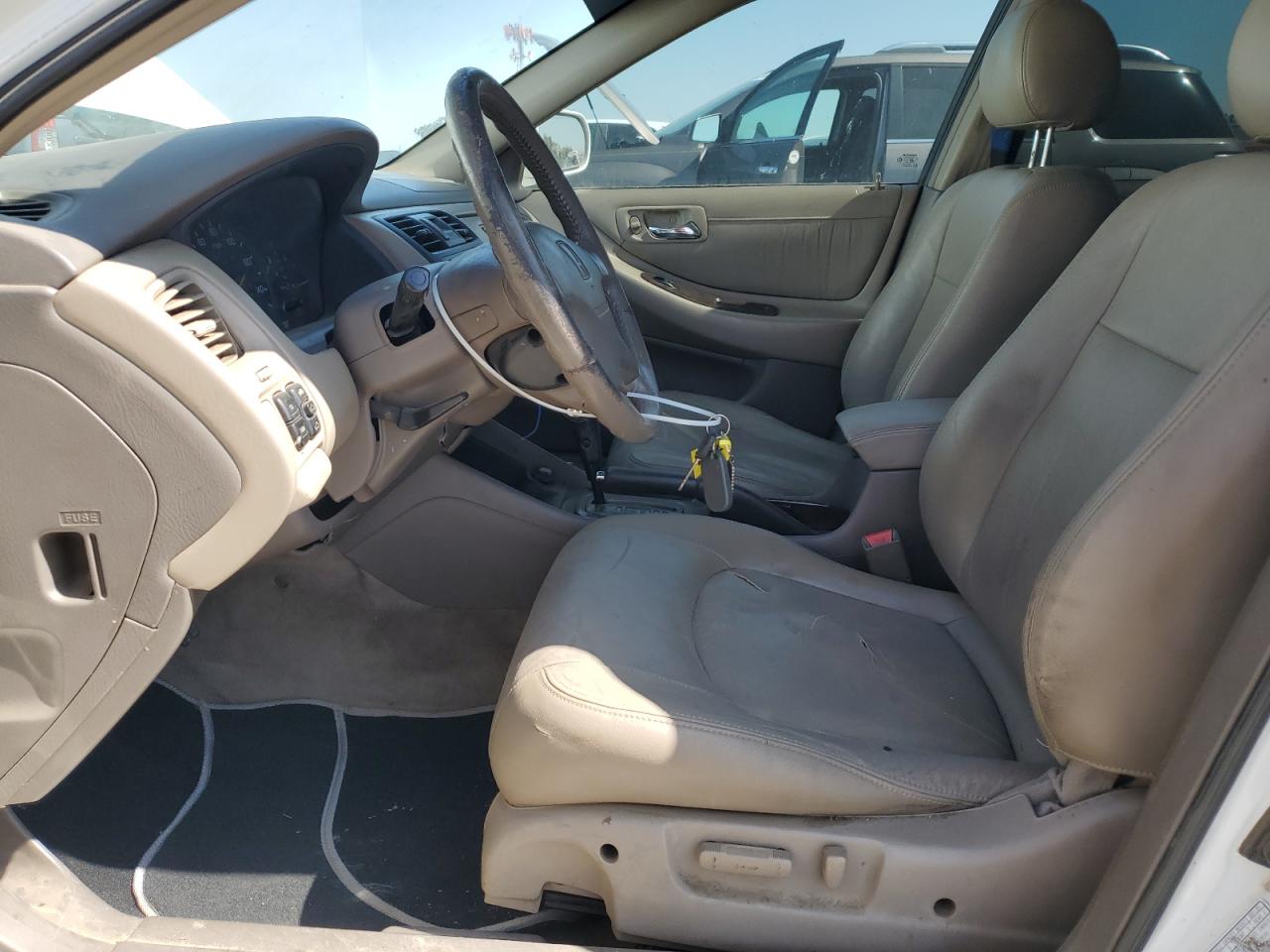 2001 Honda Accord Ex VIN: 1HGCG165X1A057644 Lot: 62521325